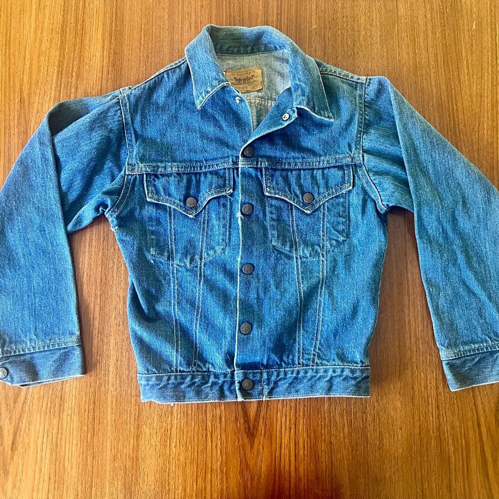 Vintage Levi's Denim Jacket - Size 14